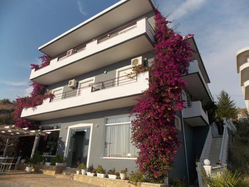 Villa Doka Sarande Luaran gambar