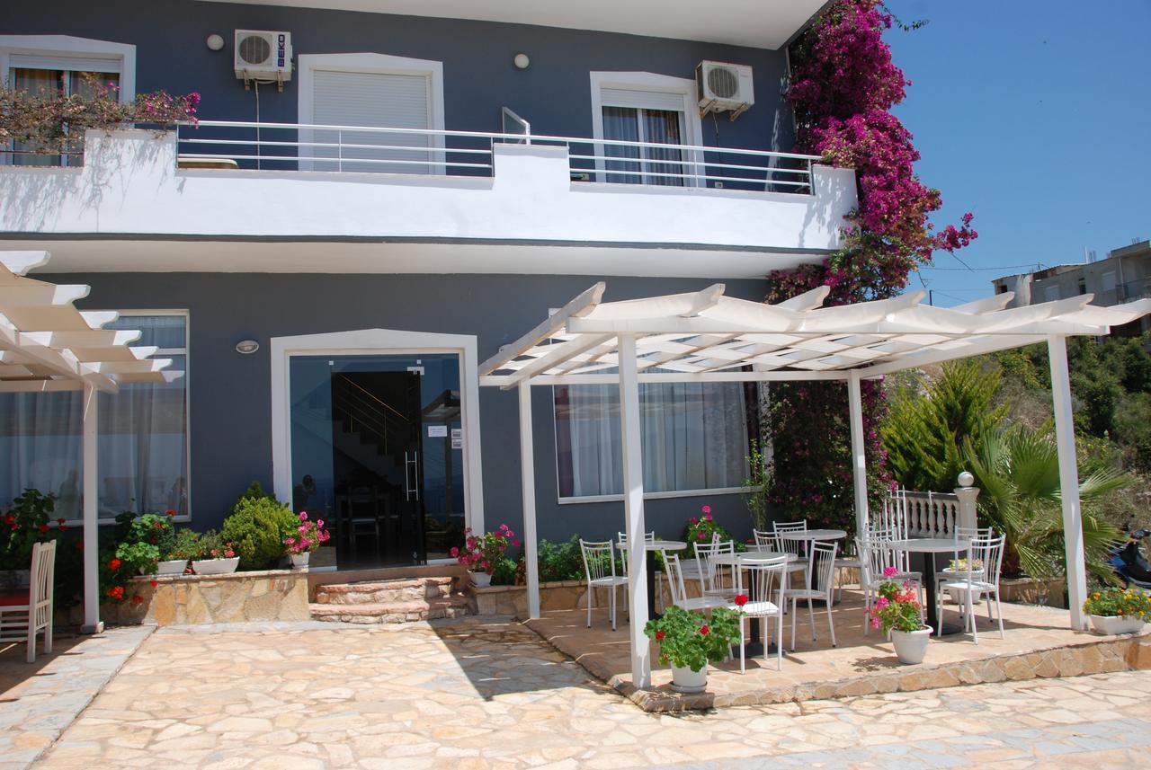 Villa Doka Sarande Luaran gambar