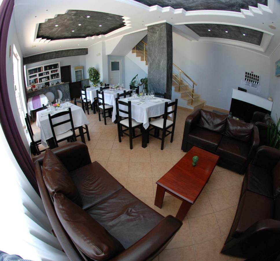 Villa Doka Sarande Luaran gambar
